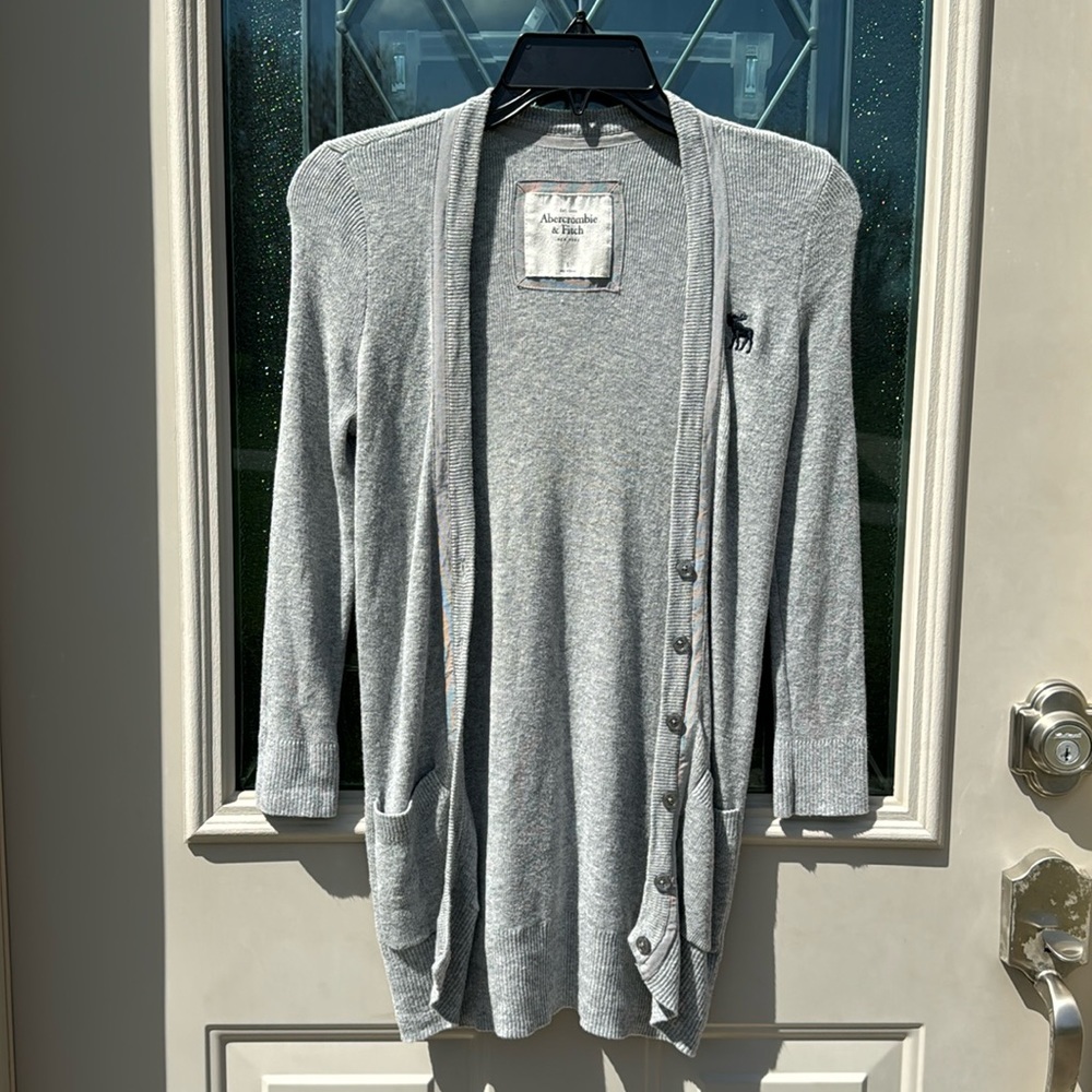 Abercrombie and Fitch grey cardigan size small